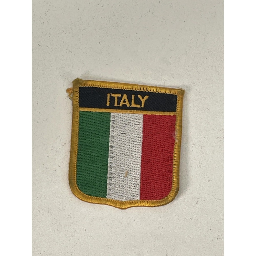 Italy Flag Shield Patch Embroidered Sew On Badge Jacket‎ Backpack Applique